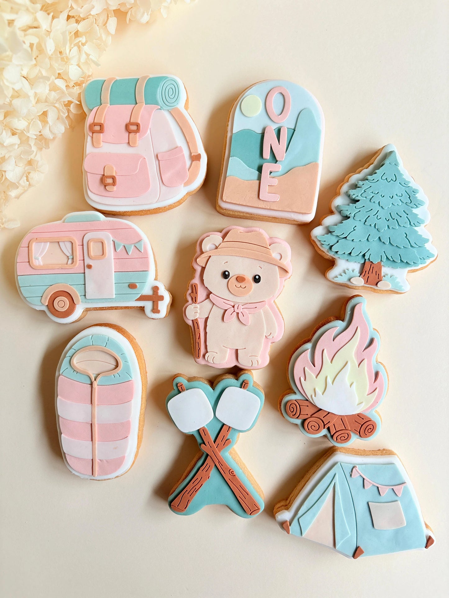 Camping Set by Cookie Cutters TR