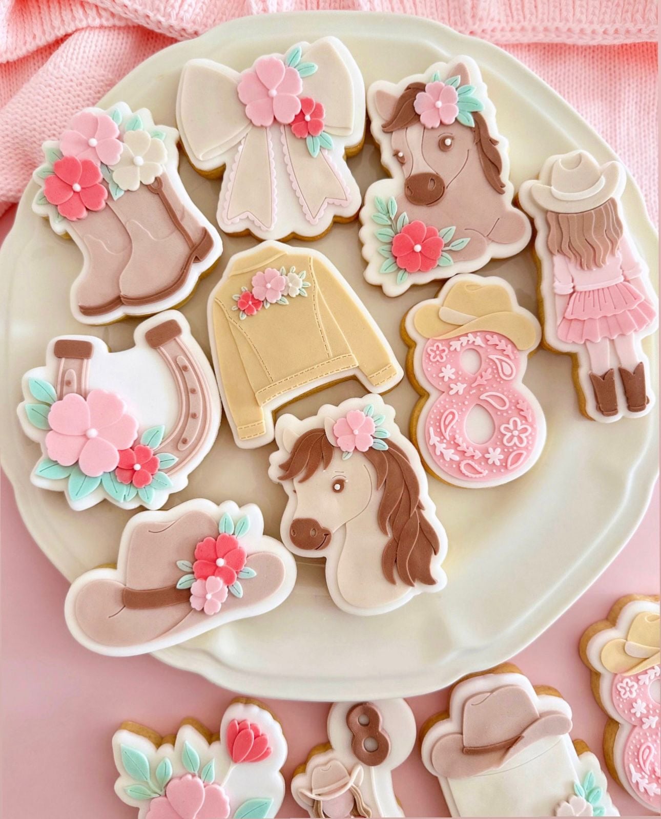 Flower Cowgirl Set raised stamp by Le Monde De Mely