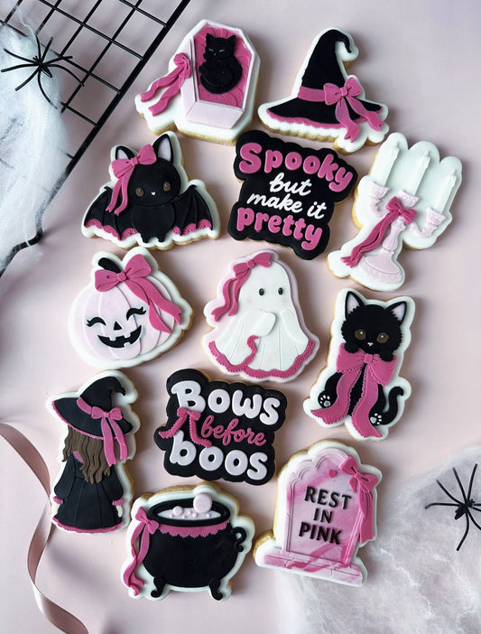 Spooky but make it pretty Set raised stamp by Le Monde De Mely