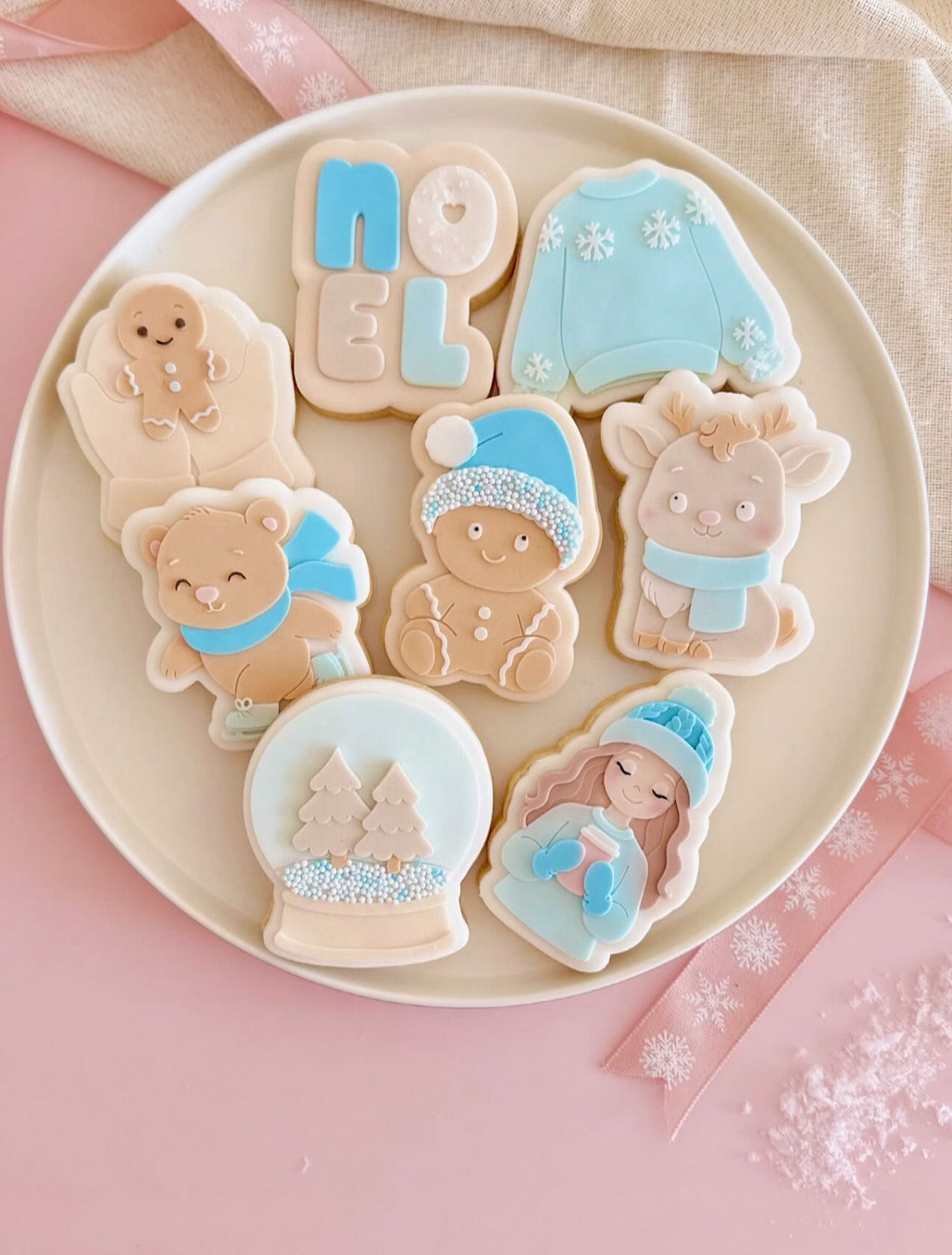 Christmas Winter Set raised stamp by Le Monde De Mely