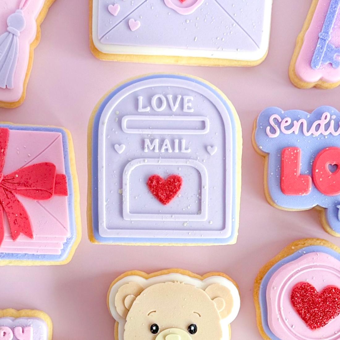 Sending my love to you Valentines Set raised stamp by Le Monde De Mely