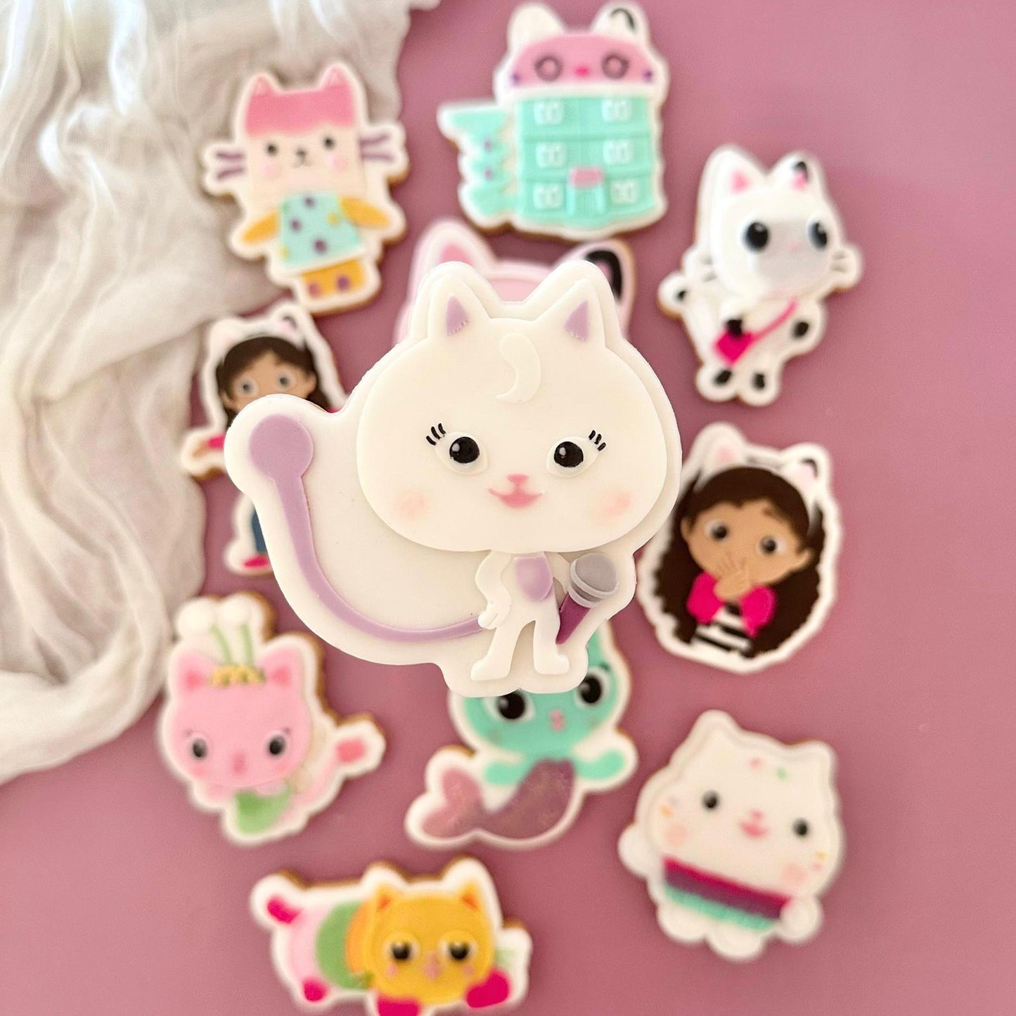 Doll House Set raised stamp by Le Monde De Mely