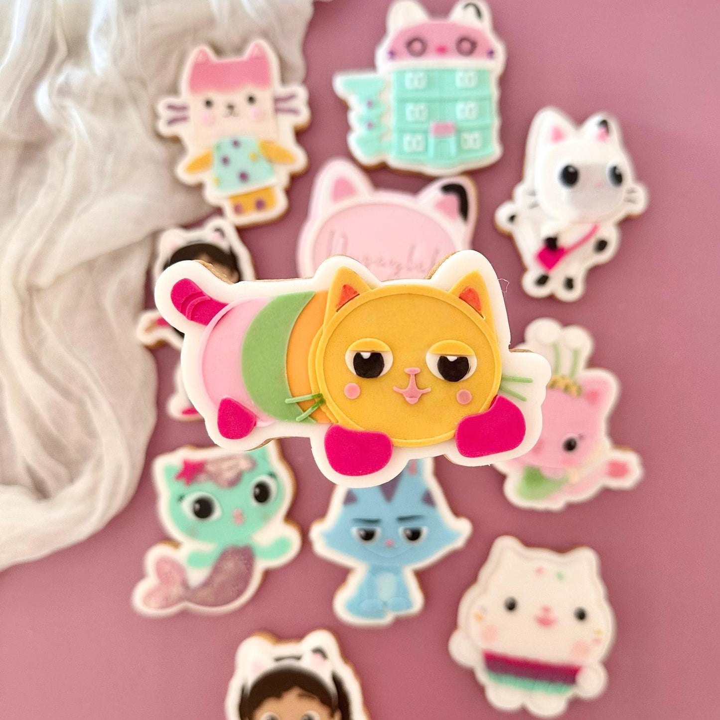 Doll House Set raised stamp by Le Monde De Mely