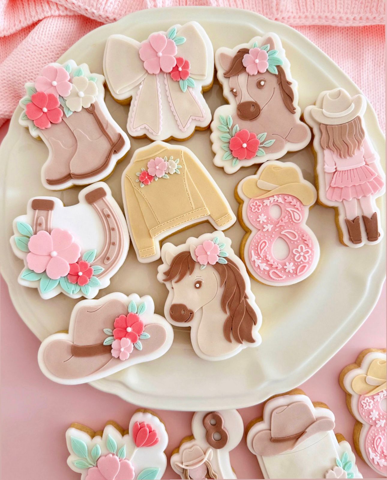 Flower Cowgirl Set raised stamp by Le Monde De Mely