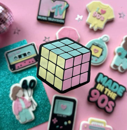Retro 90's Set raised stamp by Le Monde De Mely