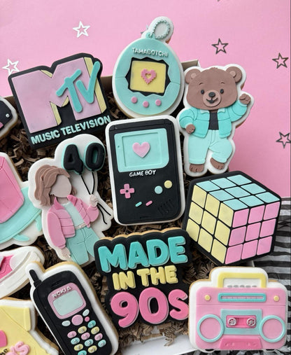 Retro 90's Set raised stamp by Le Monde De Mely