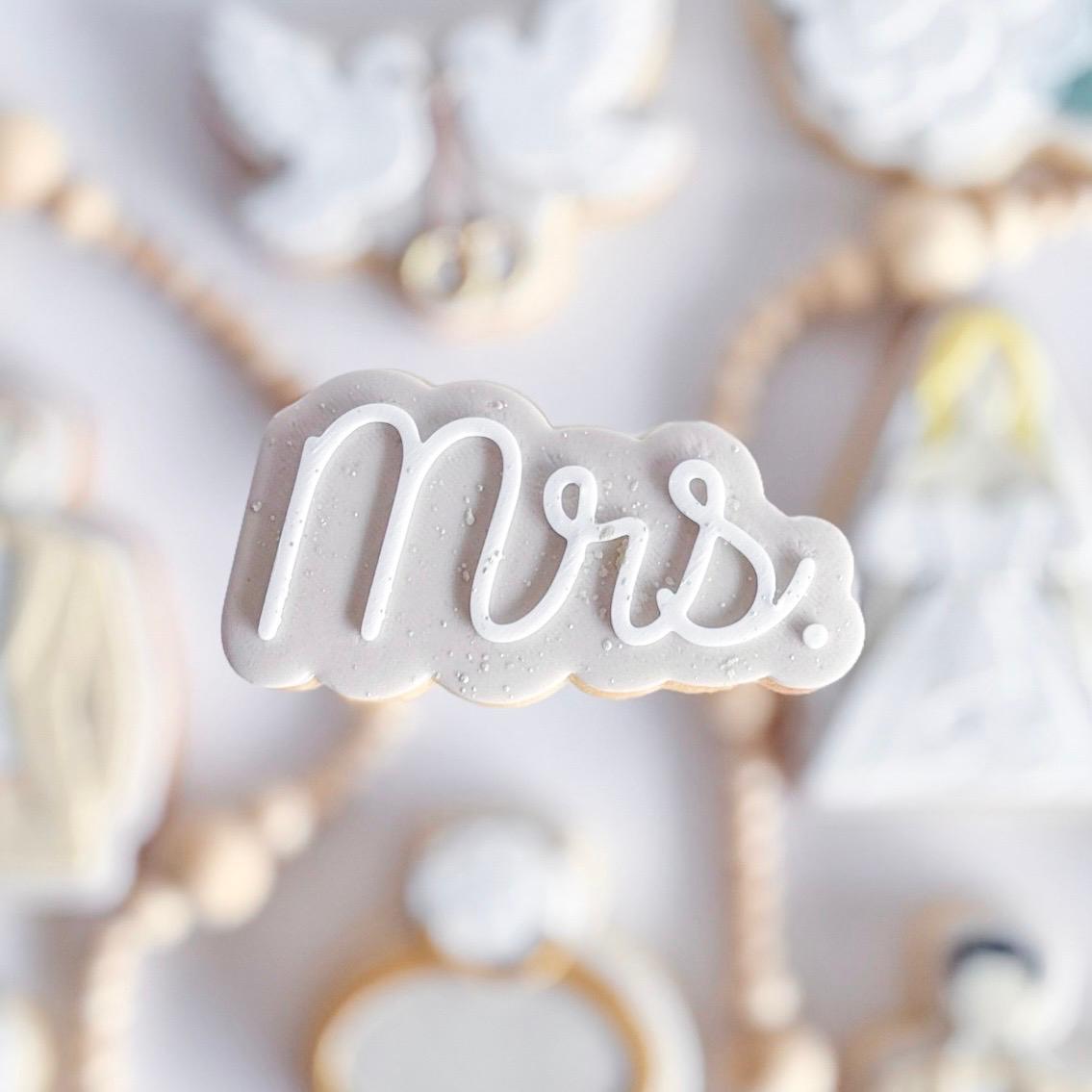 Mr & Mrs Set raised stamp by Le Monde De Mely