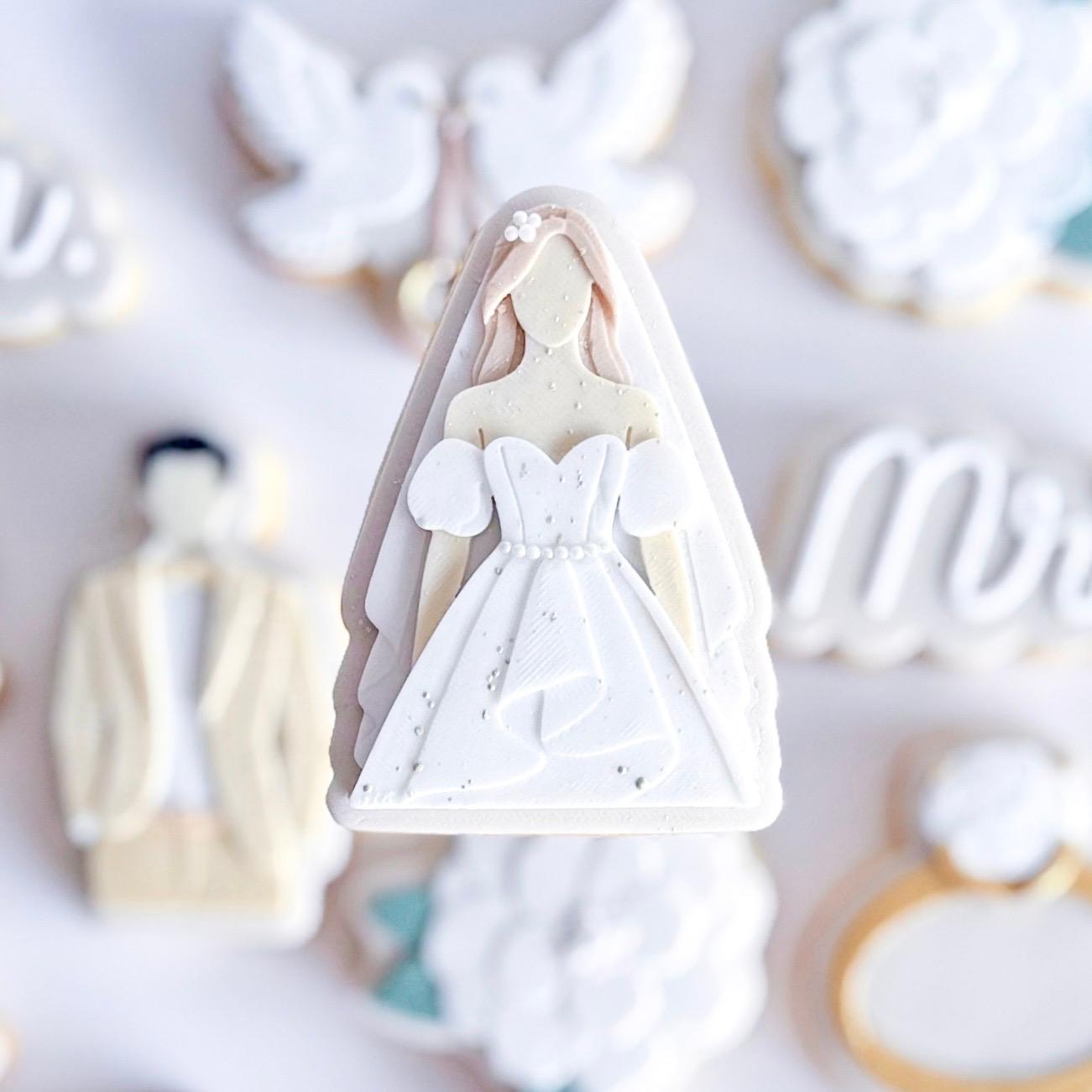 Mr & Mrs Set raised stamp by Le Monde De Mely