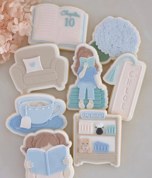 Book worm Set raised stamp by Le Monde De Mely