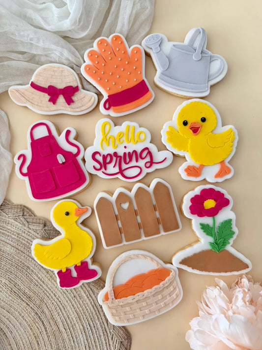 Hello Spring Set raised stamp by Le Monde De Mely