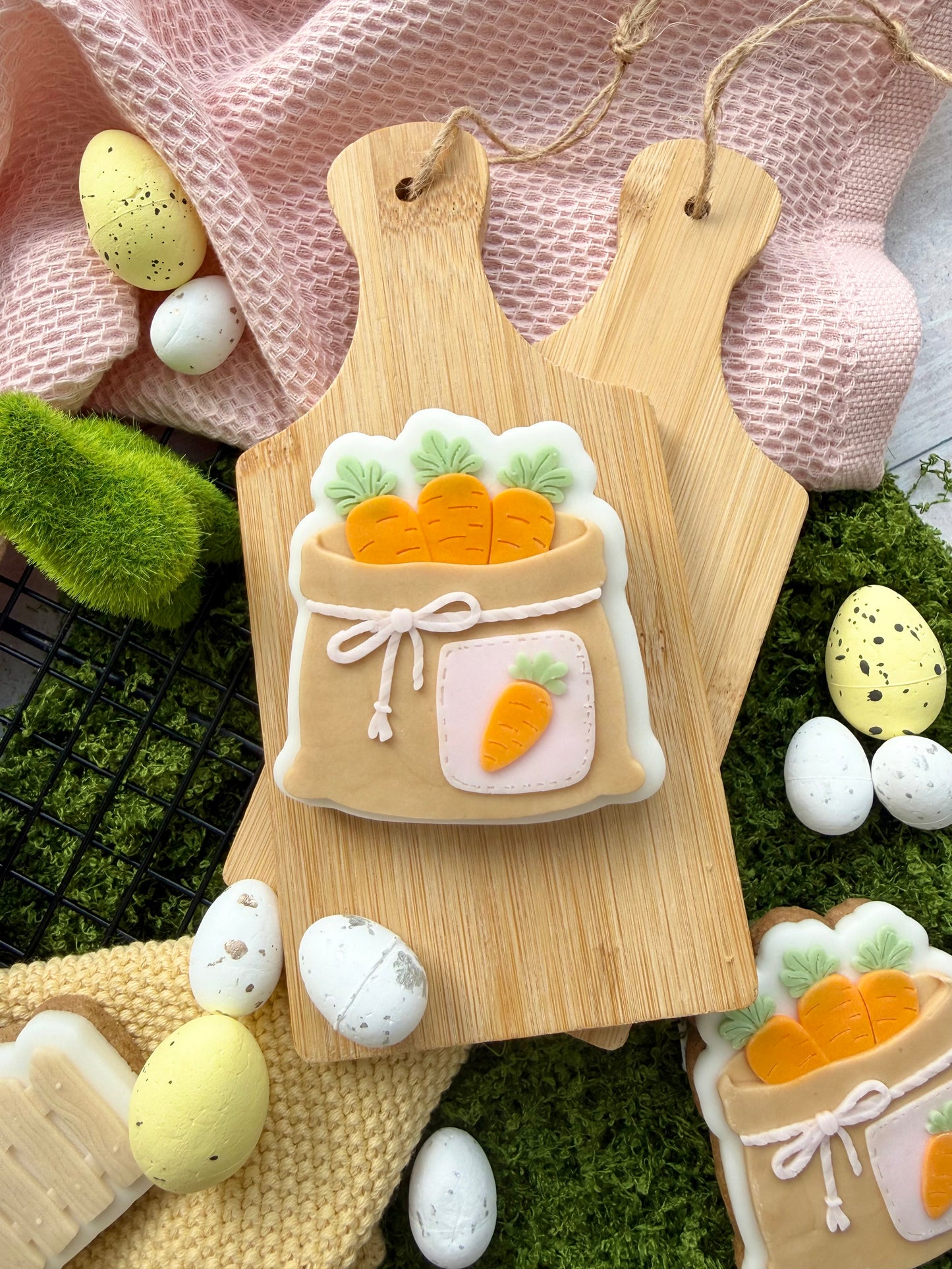 Easter Set #5 raised stamp by Le Monde De Mely