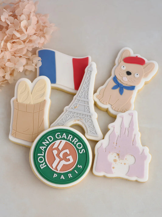 Paris Travel Set raised stamp by Le Monde De Mely