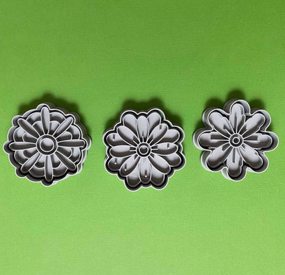 Flower cookie cutters
