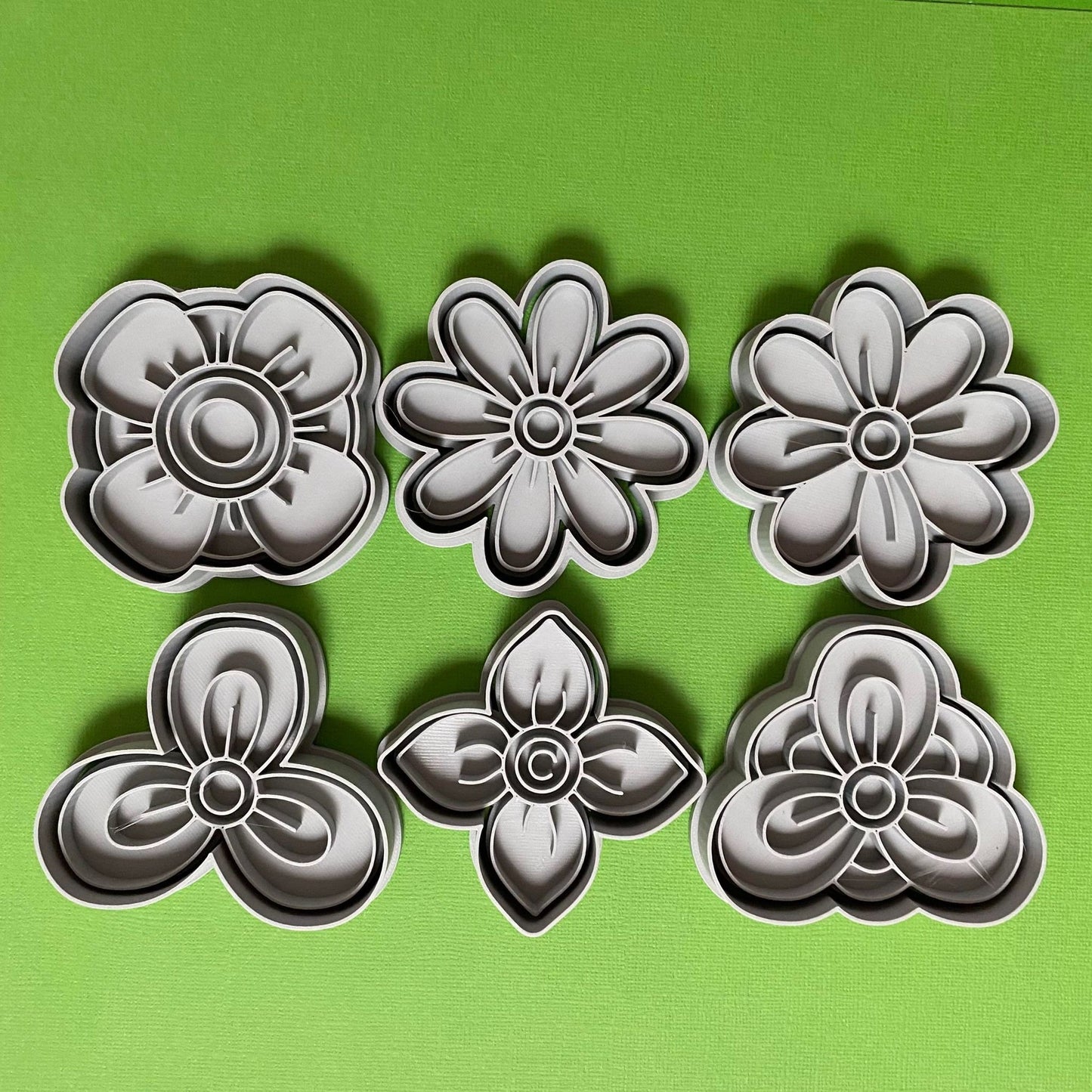 Flower cookie cutters